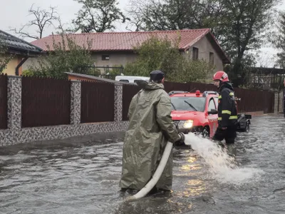 Cod roșu de ploi în Constanța. Apele Române anunță depășirea cotei de pericol - Foto: Facebook / IGSU (Imagine cu rol ilustrativ)