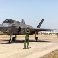 VIDEO China pregătește asaltul de noapte asupra Taiwan. SUA împânzește regiunea cu temutele F 35 - Foto: Profimedia Images