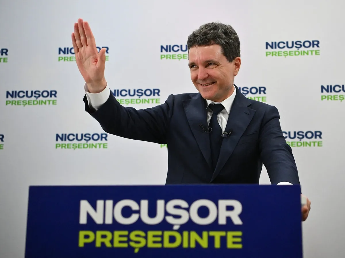 Nicușor Dan, după calificarea în turul 2: Urmează o confruntare dificilă cu candidatul izolaționist - Foto: Profimedia images