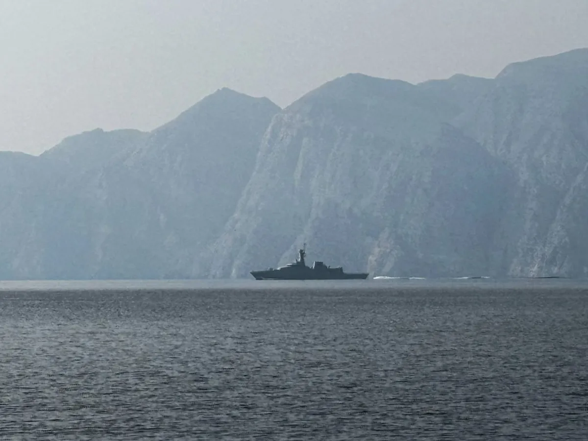 Ce este aparte la Strâmtoarea Ormuz și de ce este crucială pentru aprovizionarea globală cu petrol?