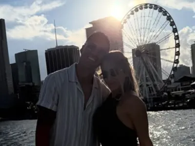 A spălat mașini și a adunat cartele de pe stradă pentru a-și hrăni familia: ”Nu aveam ce mânca”. Acum are 70.000.000 $ în cont