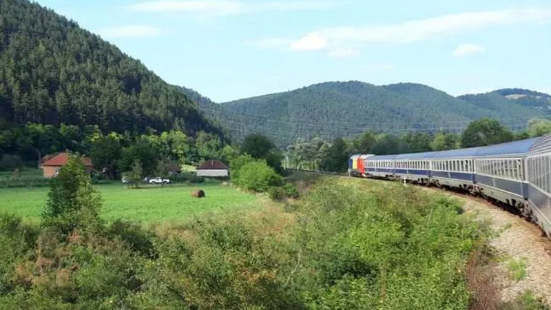 România 2023: De la Satu Mare la Mangalia, trenul face 900 km în peste 24h. „O batjocură adevărată” - Foto: bihon.ro - Imagine cu rol ilustrativ