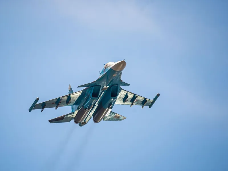 Un avion Su-34 de 36.000.000$, ce se vrea rivalul F-35 s-a prăbușit. Pilotul n-au avut nicio șansă - Foto: Profimedia images