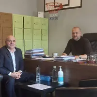 Directorul Complexului Sportiv National (CSN) "Sala Polivalentă" Bucureşti, Cătălin-Ovidiu Buhăianu-Obuf (dreapta) - Foto: Facebook/Catalin Ovidiu Buhaianu Obuf