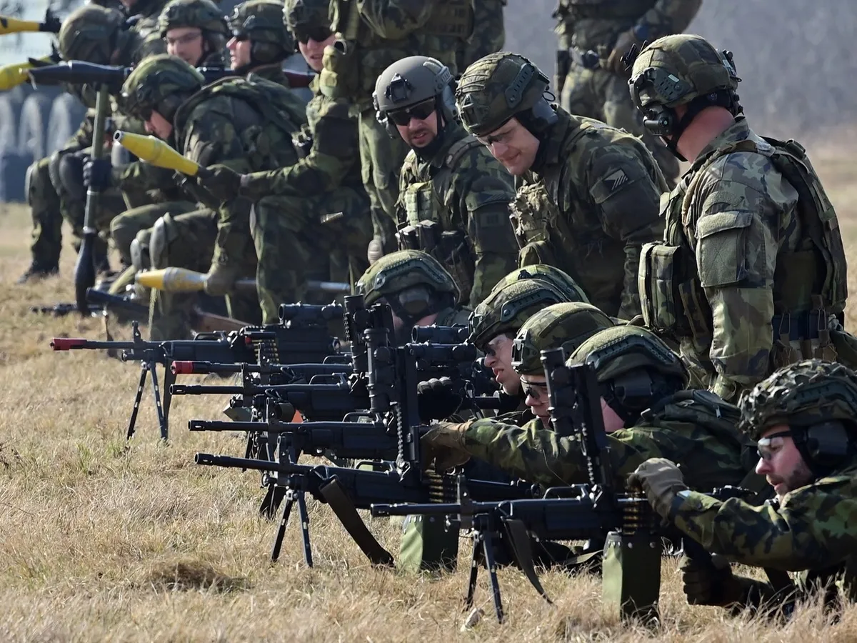 Mai multe țări membre NATO desfășoară trupe pe Flancul estic - Foto: Profimedia Images (rol ilustrativ)