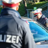 Poliția din Viena a umilit o familie de români Foto: ziarulromanesc.at