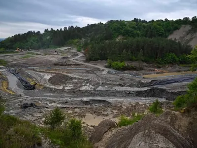 Planșeul minei de la Praid riscă să se prăbușească. 10 gospodării au fost evacuate pentru siguranță Foto: Observator(fotografie cu caracter ilustrativ)