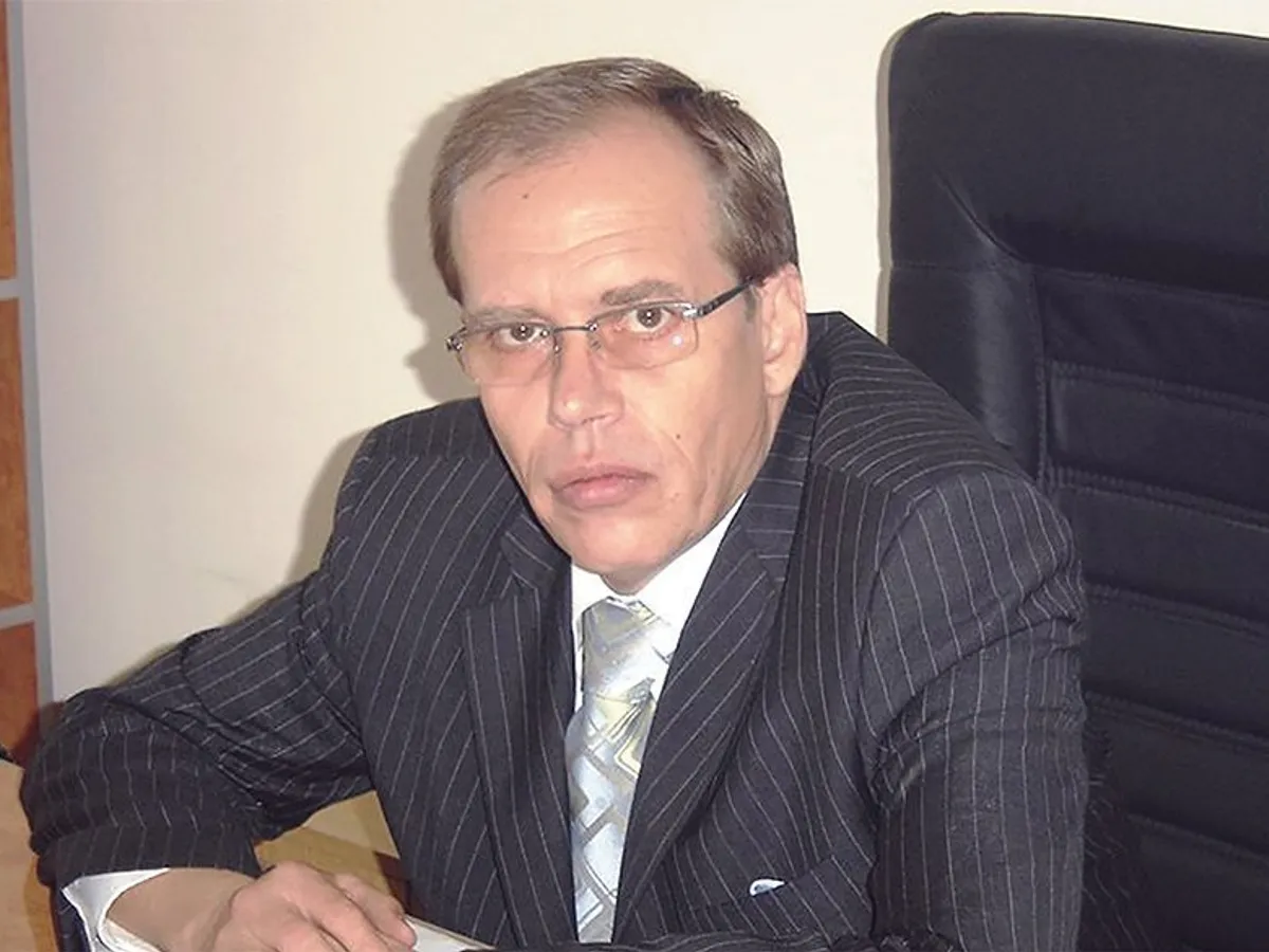 TRIO LEGISLATIV  Bogdan 
Găbudeanu (foto), Toni Greblă și Darius Vâlcov au generat o lege a minelor care este pe placul companiilor din domeniu