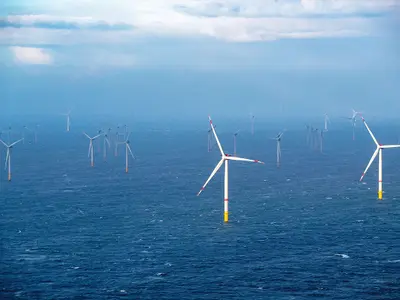 Există investitori privați care și-au manifestat interesul pentru eolienele offshore  din Marea Neagră.  În imagine, fermă de eoliene din Oostende, Belgia - Foto: Profimedia Images