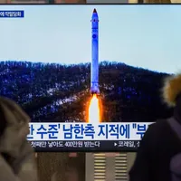 Coreea de Nord a lansat luni 2 rachete balistice spre Marea Japoniei. Pacificul, poligon de tragere - FOTO: Profimedia Images