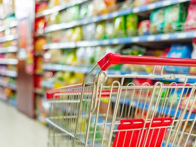 Care produse s-au scumpit cu 90% din 2020. Suntem nevoiți să le punem zi de zi în coș Foto: Freepik (fotografie cu caracter ilustrativ)