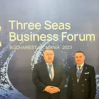 Președintele Camerei de Comerț și Industrie a României, Mihai Daraban, și secretarul general al CCIR,  Ovidiu Silaghi, au participat la Forumul de Afaceri al Inițiativei celor Trei Mări  Foto: CCIR