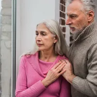 Pensie mai mică cu 2.200 lei dată unui pensionar după recalculare. Cât și unde a muncit? - Foto: Freepik