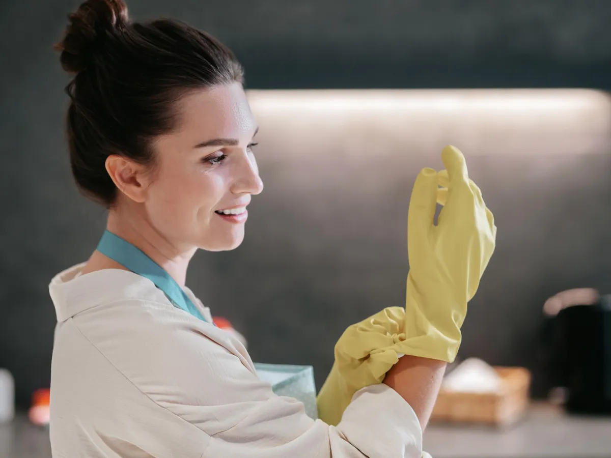 Locuri din casă pe care să nu le uiți la curățenia de primăvară. Cum să le igienizezi corect și rapid