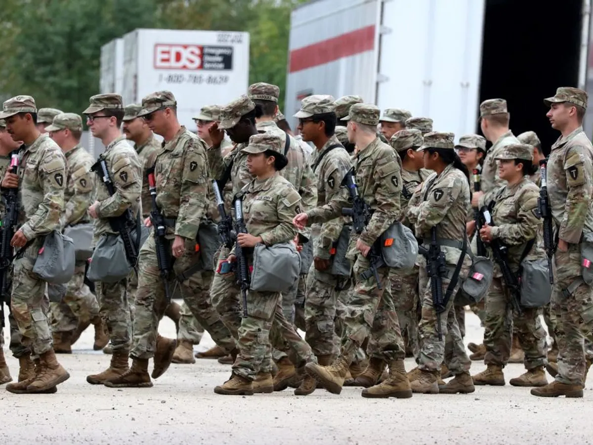Membri ai Gărzii Naţionale Texas se adună în Elwood, Illinois - Foto: Profimedia Images