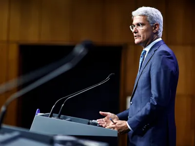 Ministrul Investiţiilor şi Poiectelor Europene, Dragoş Pîslaru - Foto: Facebook