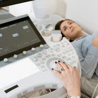 Ce decizie a luat Guvernul privind achiziţiile medicale, în plin scandal la Spitalul Pantelimon - Foto: Pexels/MART PRODUCTION