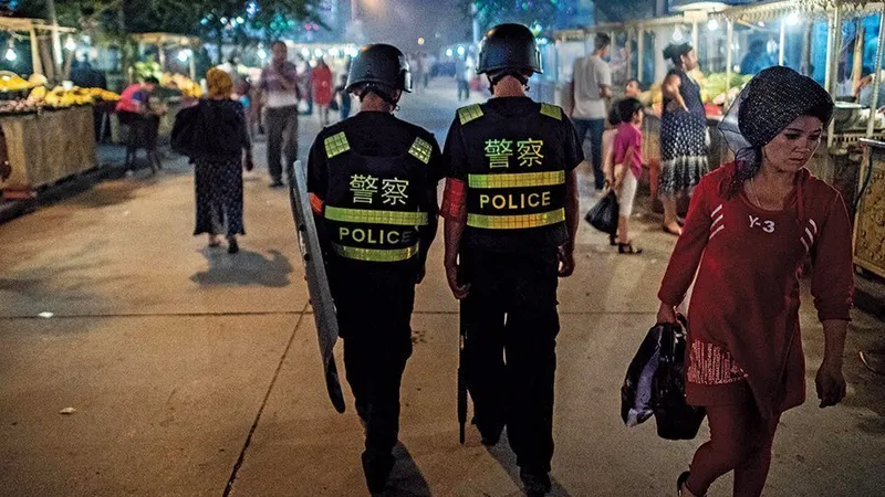 Uigurii sunt supuși restricțiilor de către Partidul Comunist Chinez, în timpul sărbătorii religioase a sacrificiului