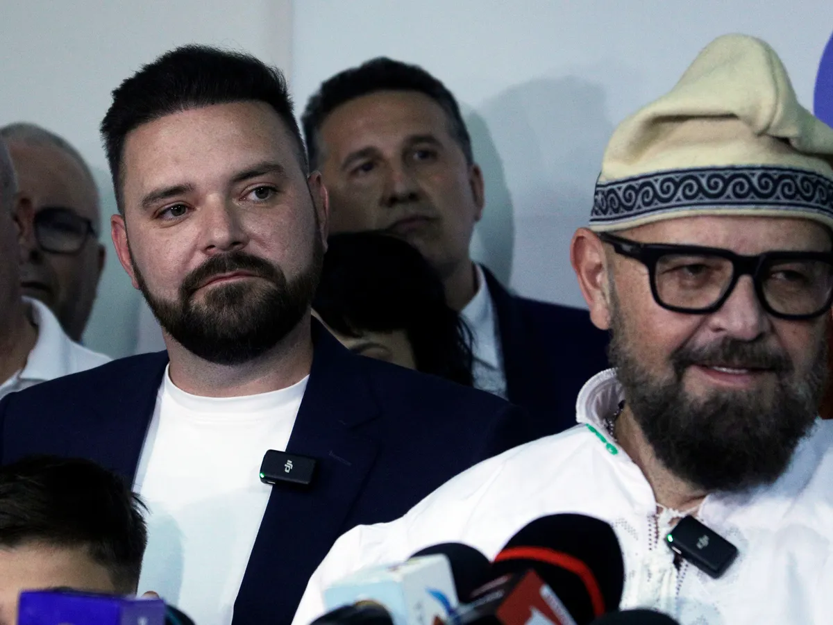 200.000€ pentru fiul milionar al lui Piedone pentru 60 secunde vorbite în Parlament - Foto: INQUAM PHOTOS / Mălina Norocea