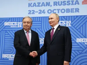 Putin îi răspunde cinic lui Guterres la summitul BRICS: Trăim în familii în care se împart proprietăți și „uneori se ajunge la bătăi”