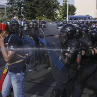 Intervenția brutală a jandarmilor, la 10 august 2018 Foto: Inquam