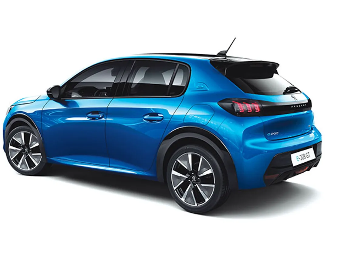 PEUGEOT e-208