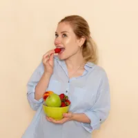 Fructul numit cireașa tibetană care te întinerește peste noapte. Conțin vitamina A, C produc colagen - Foto: Freepik (imagine cu rol ilustrativ)