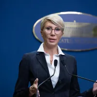 95.000 de „tineri” pensionari din România au și slujbe în paralel, spune Raluca Turcan/FOTO: gov.ro