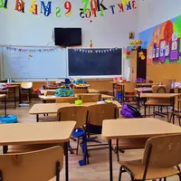 Sălile claselor pregătitoare așteaptă/FOTO: edupedu.ro
