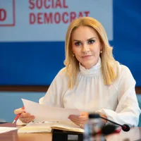 Gabriela Firea cere obligatoriu ca 30% din listele pentru alegerile locale să fie ocupate de femei - FOTO: Facebook