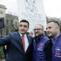 AUR a rămas fără candidat la Sectorul 2. Deși a dat bani, Tinu nu s-a mai înțeles cu Simion - Foto: INQUAM PHOTOS / George Călin