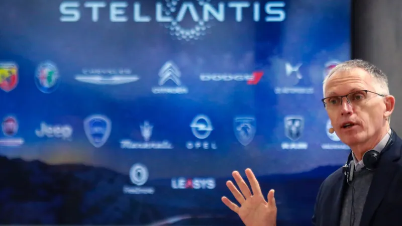 Cutremur, la al 2-lea cel mai mare productător auto din Europa. CEO-ul Stellantis a demisionat - Foto: Profimedia Images - Imagine cu rol ilustrativ