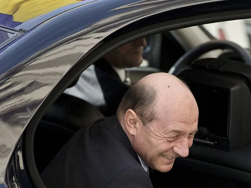 Martie 2015. Fostul preşedinte Traian Băsescu ajunge la biroul procurorului general - Foto: Profimedia Images