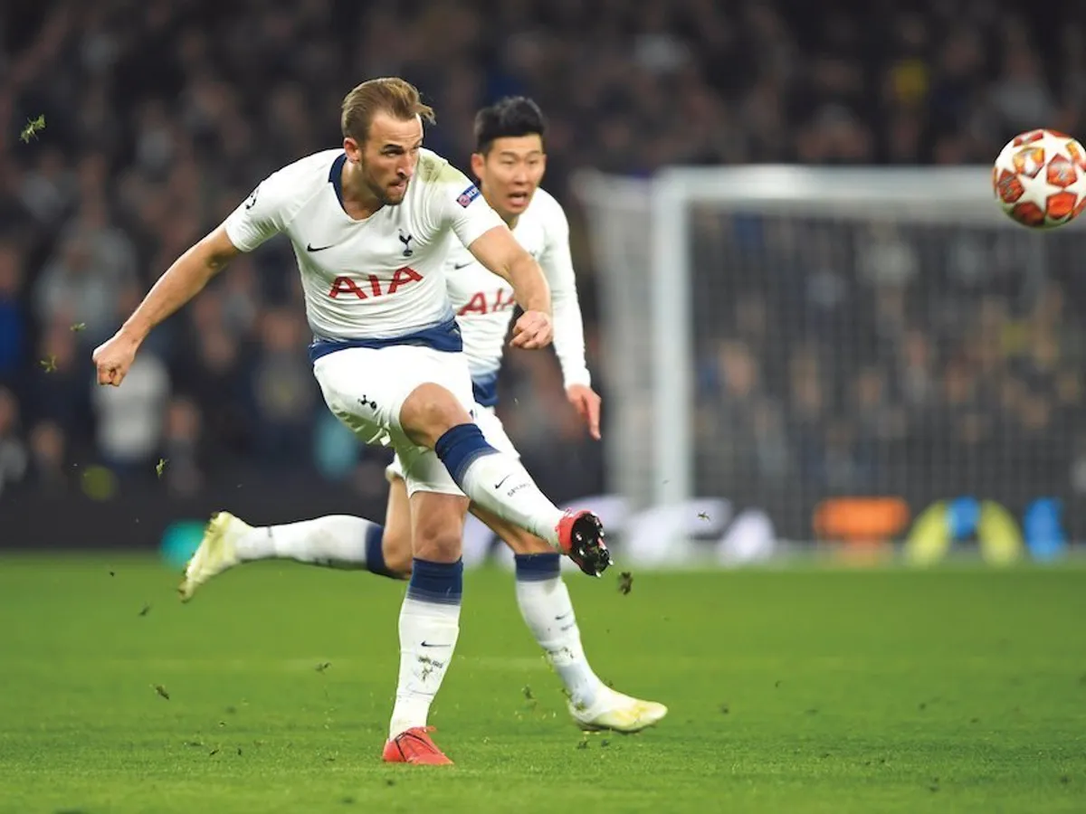 Harry Kane și Heung min Son, un cuplu de atacanți care face toți banii