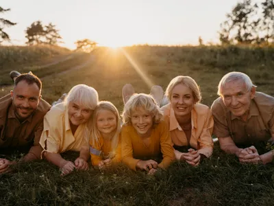 Pensie nu e singura surpriză din iunie: Ce sumă misterioasă apare pe cardurile pensionarilor?Foto: Freepik (fotografie cu caracter ilustrativ)