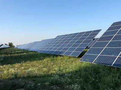 Investiții în panouri fotovoltaice cu puterea a 20 de reactoare nucleare - Foto: Pexels (cu rol ilustrativ)