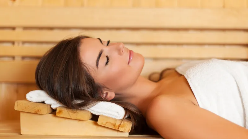 Obiceiurile oamenilor din cea mai fericită țară. Cum te scapă de stres statul în natură și sauna - Foto: Freepik (Imagine cu rol ilustrativ)
