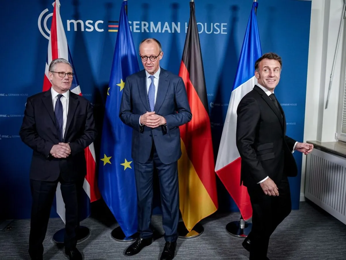 Keir Starmer, Emmanuel Macron şi friedricj Merz, trei premieri care nu se înţeleg deloc - Foto: Profimedia Images