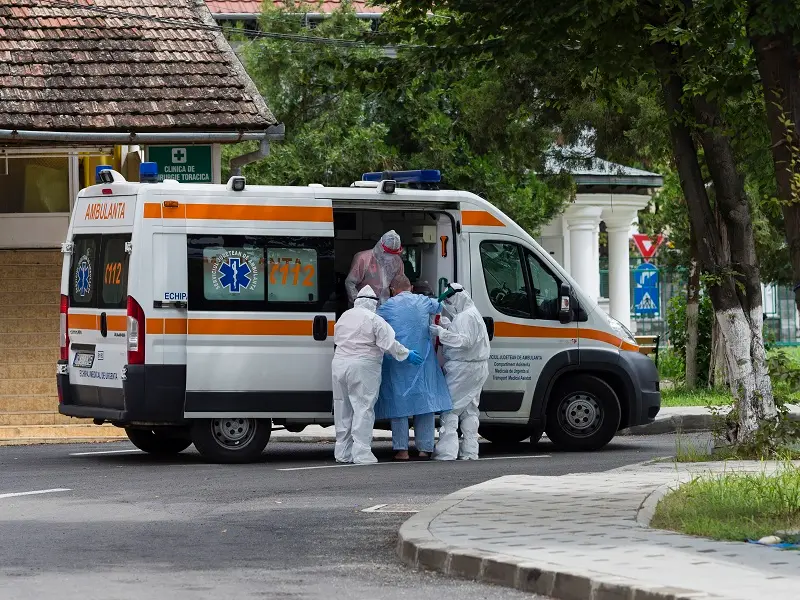 Secțiile de Terapie Intensivă, din ce în ce mai aglomerate Foto: INQUAM Photos/ Cornel Putan