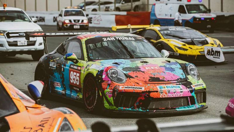 O echipă românească scrie istorie în cursele de anduranță: locul 2, în Cursa de 24h din Dubai. / Foto: Willi Motorsport, Facebook