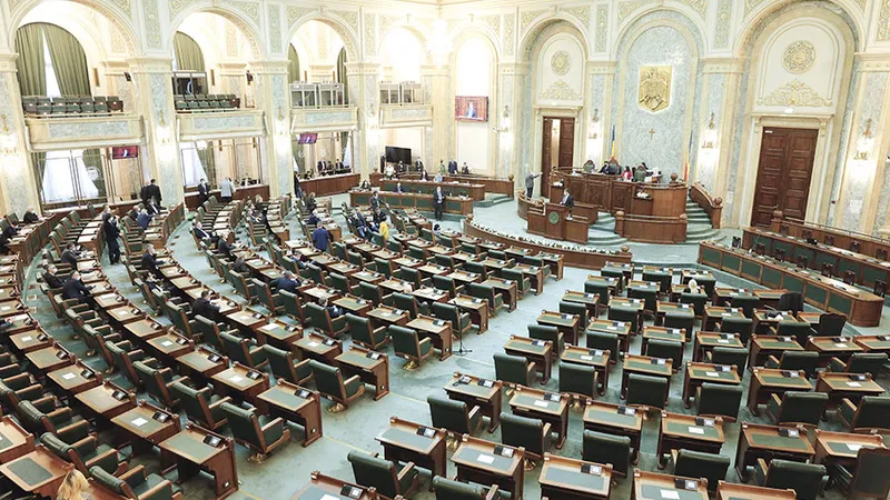 MULTE SCAUNE Lupta pentru un loc în Parlament se încheie pe 6 decembrie - Foto: INQUAM PHOTOS/ George Călin