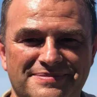 Profesorul Cristian Apetrei demontează fake-urile doctorului Răzvan Constantinescu/FOTO: ziaruldeiasi.ro