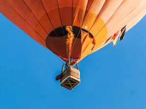 Incident cu 11 răniți după ce un balon cu aer card s-a prăbușit la aterizare în Noua Zeelandă /FOTO: Unsplash