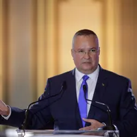 Nicolae Ciucă: Să lăsăm deoparte orgoliile. Să reprezentăm mai bine interesele românilor! - Foto: INQUAM PHOTOS / George Călin