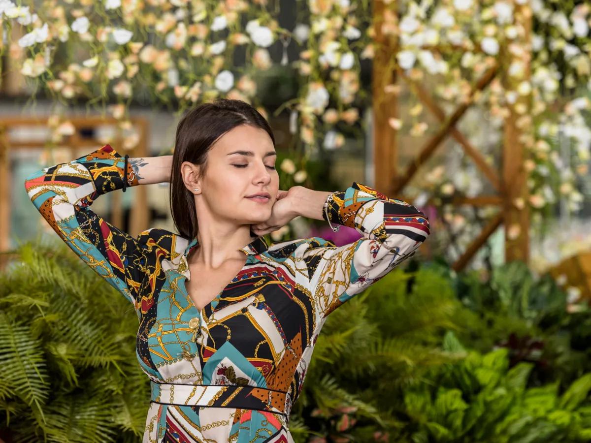 Femeie în grădină - Foto: Freepik (Imagine cu rol ilustrativ)