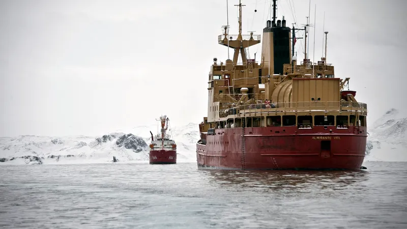 Război în Antarctica pentru 500 miliarde barili de petrol. Putin vrea să pună mâna pe „aurul negru” - Foto: Profimedia Images (imagine cu caracter ilustrativ)