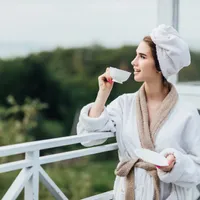 Băutura din magazin pe care să o bei noaptea pentru a dormi bine. Te ajută să slăbești în somn - Foto: Freepik (imagine cu rol ilustrativ)