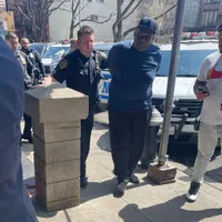 Bărbatul care a deschis focul într-un metrou din Brooklyn, împușcând 10 oameni și rănind alți 19, a fost arestat. / Foto: nypost.com
