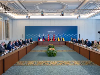Rusia și Ucraina au început a treia rundă de negocieri de pace la Istanbul - Foto: Profimedia Images (imagine cu rol ilustrativ)