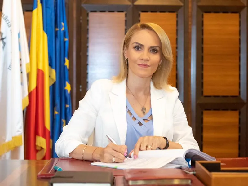 Gabriela Firea, într-una din fotografiile ei oficiale din primărie. Sursa: Facebook